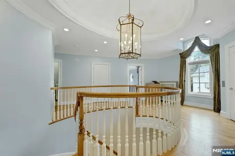 414 Bellaire Drive Demarest NJ 07627