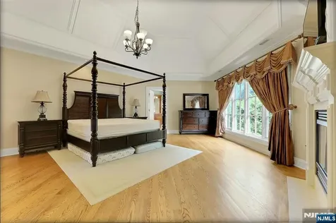414 Bellaire Drive Demarest NJ 07627