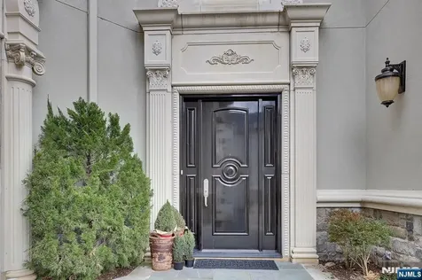 414 Bellaire Drive Demarest NJ 07627