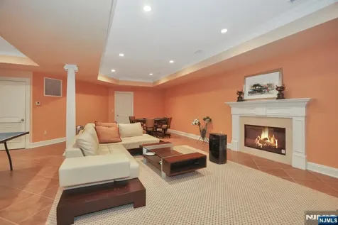 414 Bellaire Drive Demarest NJ 07627