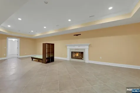 414 Bellaire Drive Demarest NJ 07627