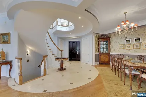 414 Bellaire Drive Demarest NJ 07627