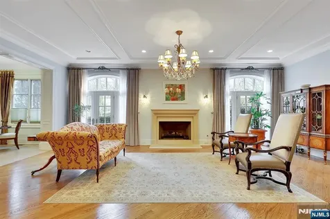 414 Bellaire Drive Demarest NJ 07627