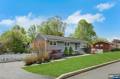 7 S 1st Street Park Ridge NJ 07656
