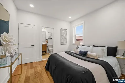10 Marilyn Place Clifton NJ 07011