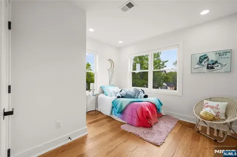10 Marilyn Place Clifton NJ 07011