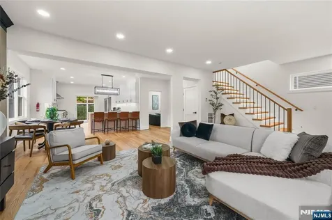 10 Marilyn Place Clifton NJ 07011