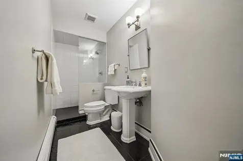 3 Kips Ridge Montclair NJ 07042