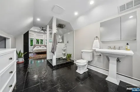 3 Kips Ridge Montclair NJ 07042
