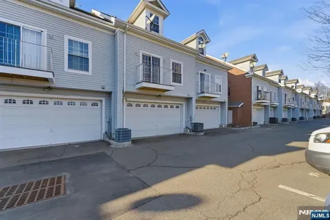 44 Prospect Street East Orange NJ 07017