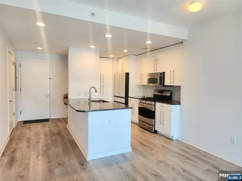 800 12th Street Palisades Park NJ 07650