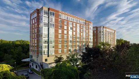 800 12th Street Palisades Park NJ 07650