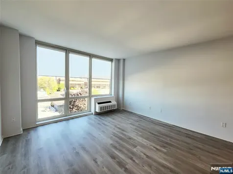 800 12th Street Palisades Park NJ 07650