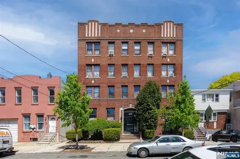 100 Prospect Street Jersey City NJ 07307