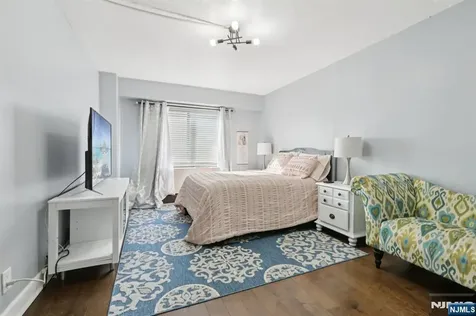 150 Overlook Avenue Hackensack NJ 07601