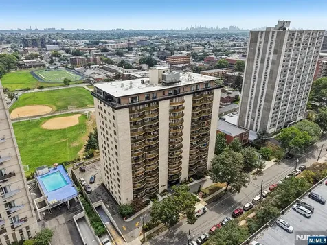 150 Overlook Avenue Hackensack NJ 07601