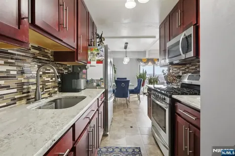 150 Overlook Avenue Hackensack NJ 07601