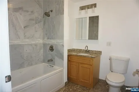 315 7th Street Union City NJ 07087