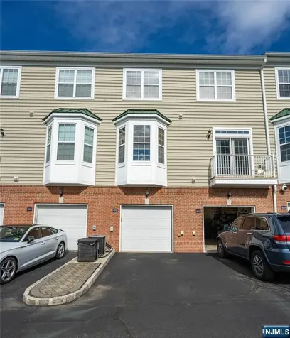 1012 Cunningham Court Belleville NJ 07109