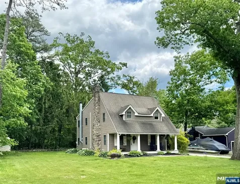 63 Ramapo Road West Milford NJ 07421
