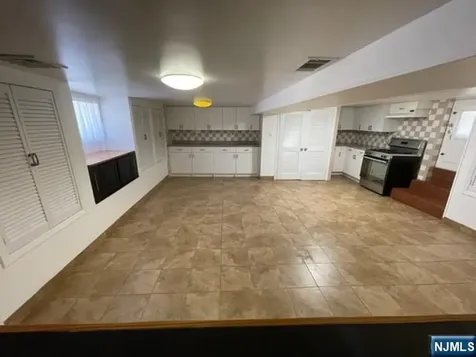 209 8th Street Fairview NJ 07022