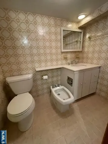209 8th Street Fairview NJ 07022