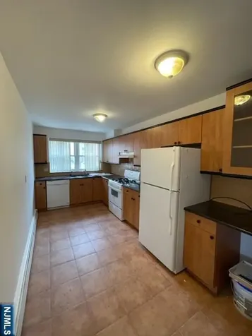 209 8th Street Fairview NJ 07022
