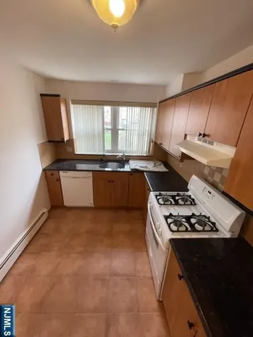 209 8th Street Fairview NJ 07022