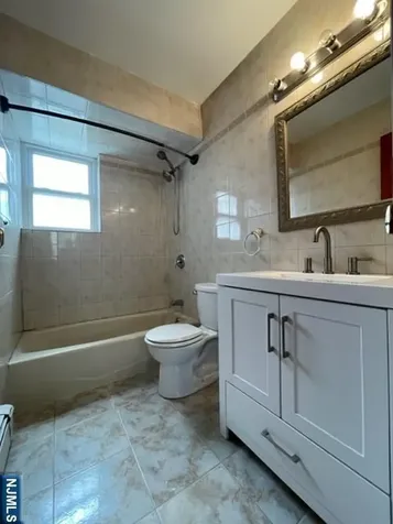 209 8th Street Fairview NJ 07022