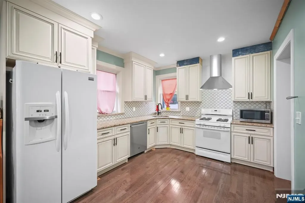 1342 Lake Street Plainfield NJ 07060