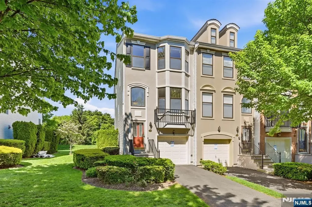 419 Hartford Drive Nutley NJ 07110