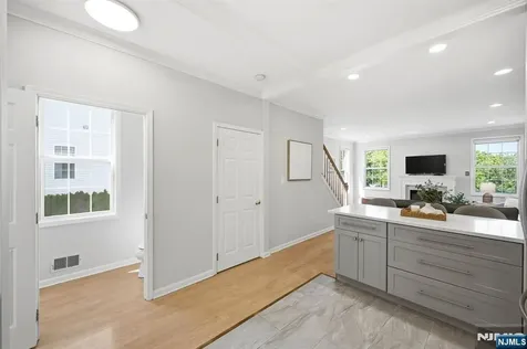 419 Hartford Drive Nutley NJ 07110