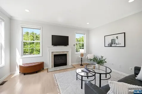 419 Hartford Drive Nutley NJ 07110