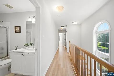 419 Hartford Drive Nutley NJ 07110