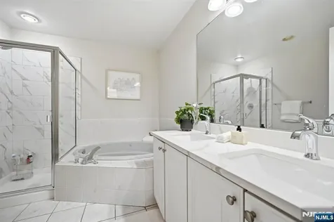 419 Hartford Drive Nutley NJ 07110