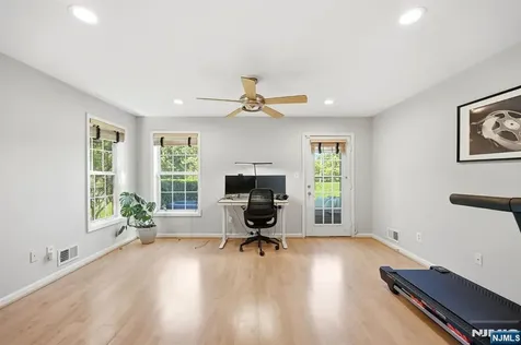 419 Hartford Drive Nutley NJ 07110