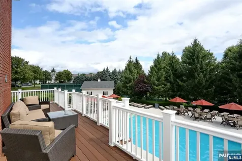 419 Hartford Drive Nutley NJ 07110