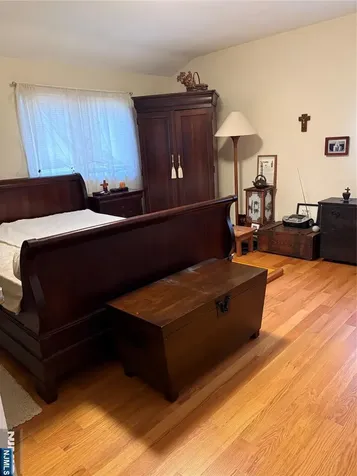 157 Queen Street Bergenfield NJ 07621