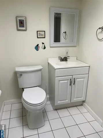 157 Queen Street Bergenfield NJ 07621