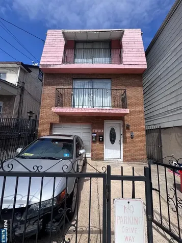 308 5th Street Union City NJ 07087