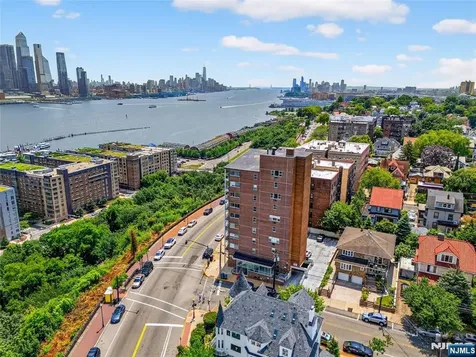 899 Boulevard East Weehawken NJ 07086