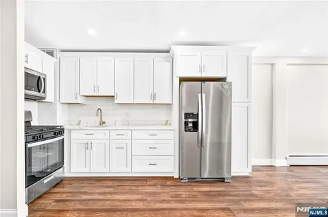 899 Boulevard East Weehawken NJ 07086
