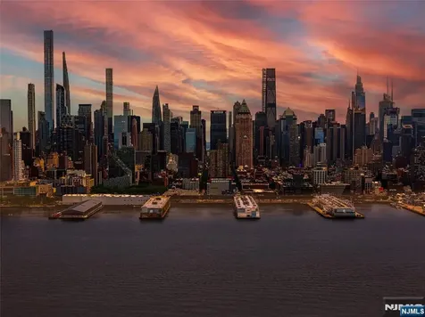 899 Boulevard East Weehawken NJ 07086