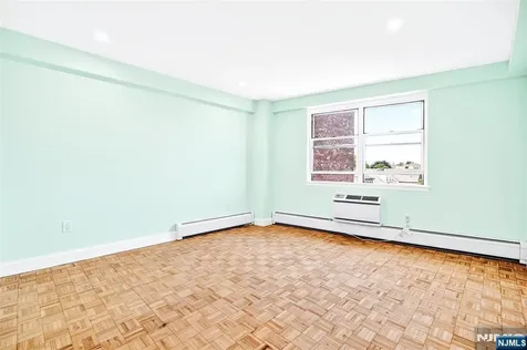 899 Boulevard East Weehawken NJ 07086