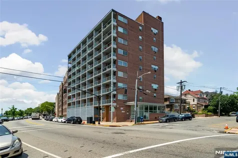 899 Boulevard East Weehawken NJ 07086
