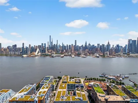 899 Boulevard East Weehawken NJ 07086