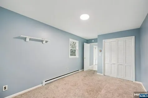 320 Orient Way Rutherford NJ 07070