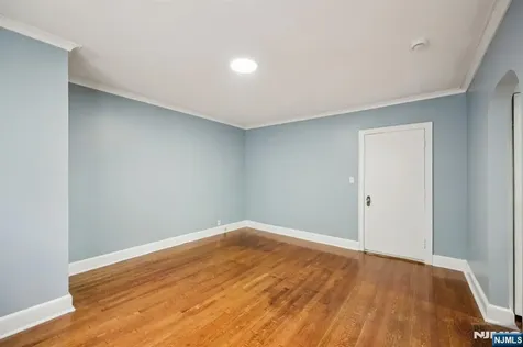 320 Orient Way Rutherford NJ 07070
