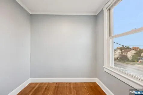 320 Orient Way Rutherford NJ 07070