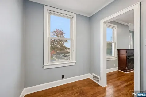 320 Orient Way Rutherford NJ 07070